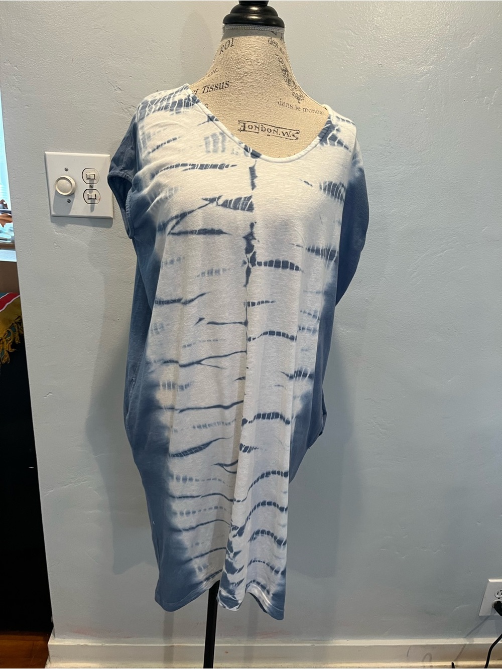 Sundry Dress Size 2